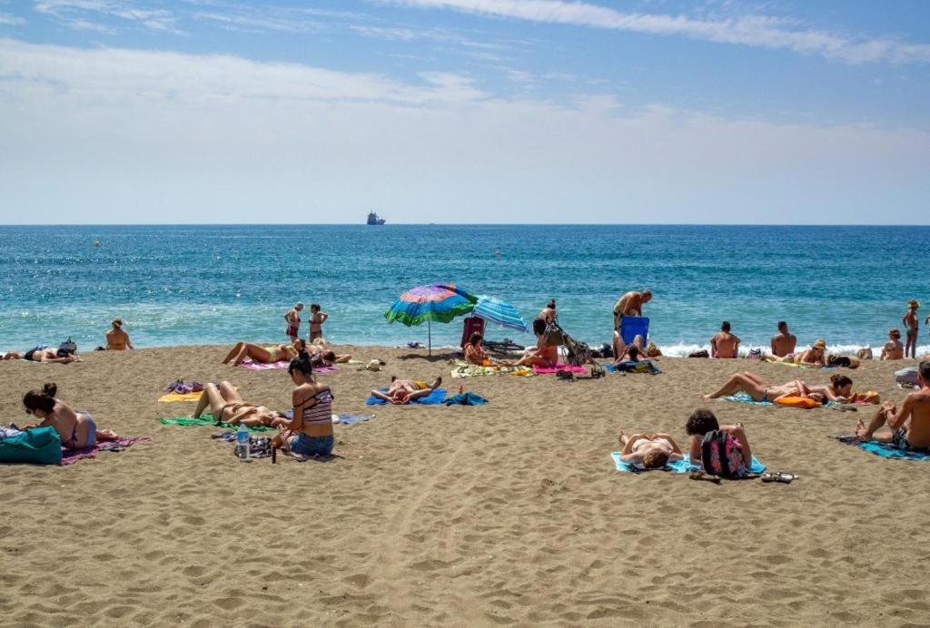 Apartamento El Dorado Cerca Del Mar Малага Екстер'єр фото